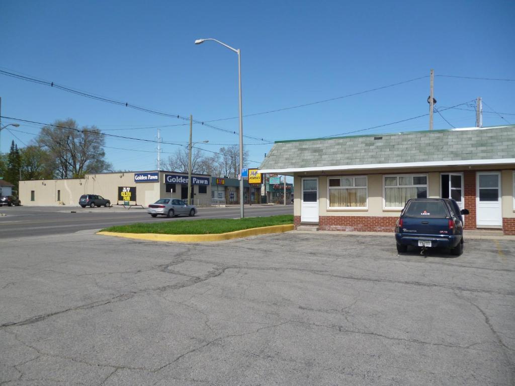 Maple Glen Motel London Exterior photo